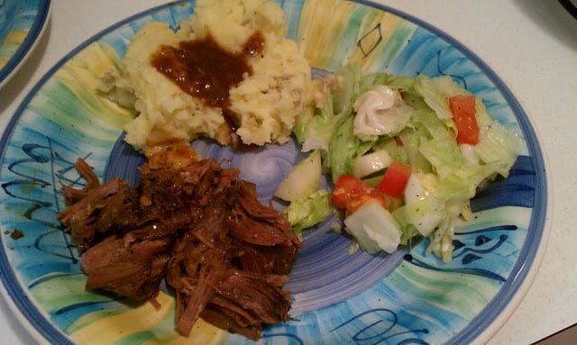 Simple & Delicious Crock Pot Roast Beef {Persnickety Plates} Simple & Delicious Crock Pot Roast Beef {Persnickety Plates}