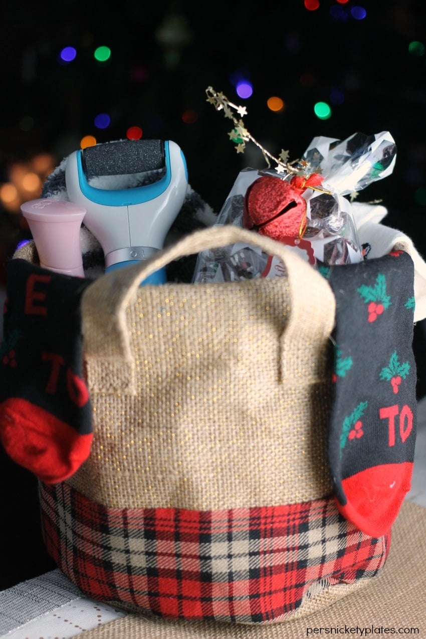 If you're struggling with a gift idea for just about anyone on your list this year, I've got an idea for you! Mix a homemade treat (like these Double Chocolate Chewy Bars) with a gift basket full of items to help the recipient pamper themselves. Thoughtful, useful, and delicious - you can't go wrong! | Persnickety Plates AD