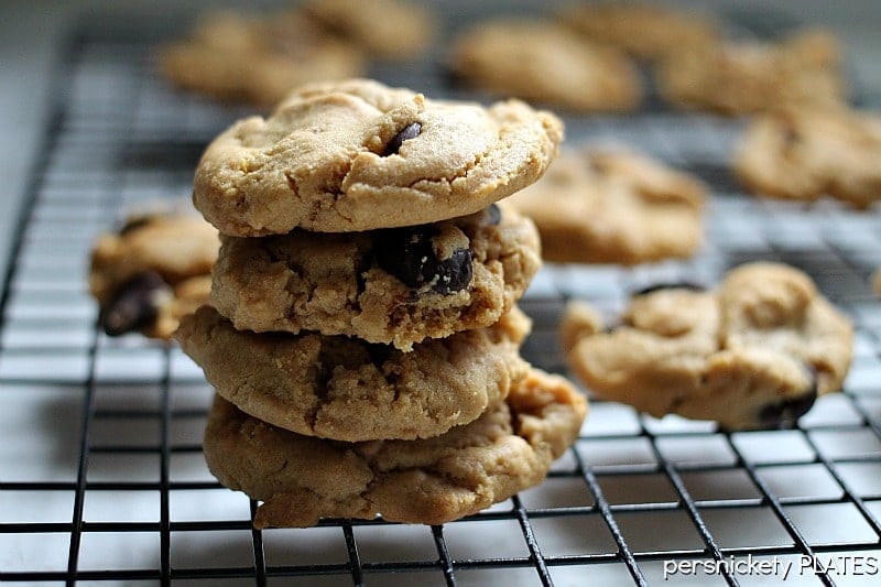 Easiest Ever Peanut Butter Chocolate Chip Cookies - five ingredients, a bowl, a mixer, an oven, and you're in business! | Persnickety Plates
