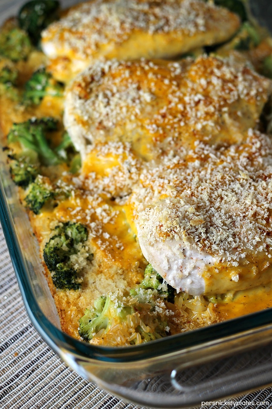 Six ingredients, one casserole dish - Cheesy Chicken Broccoli and Rice Casserole is perfect for busy weeknights! | Persnickety Plates AD