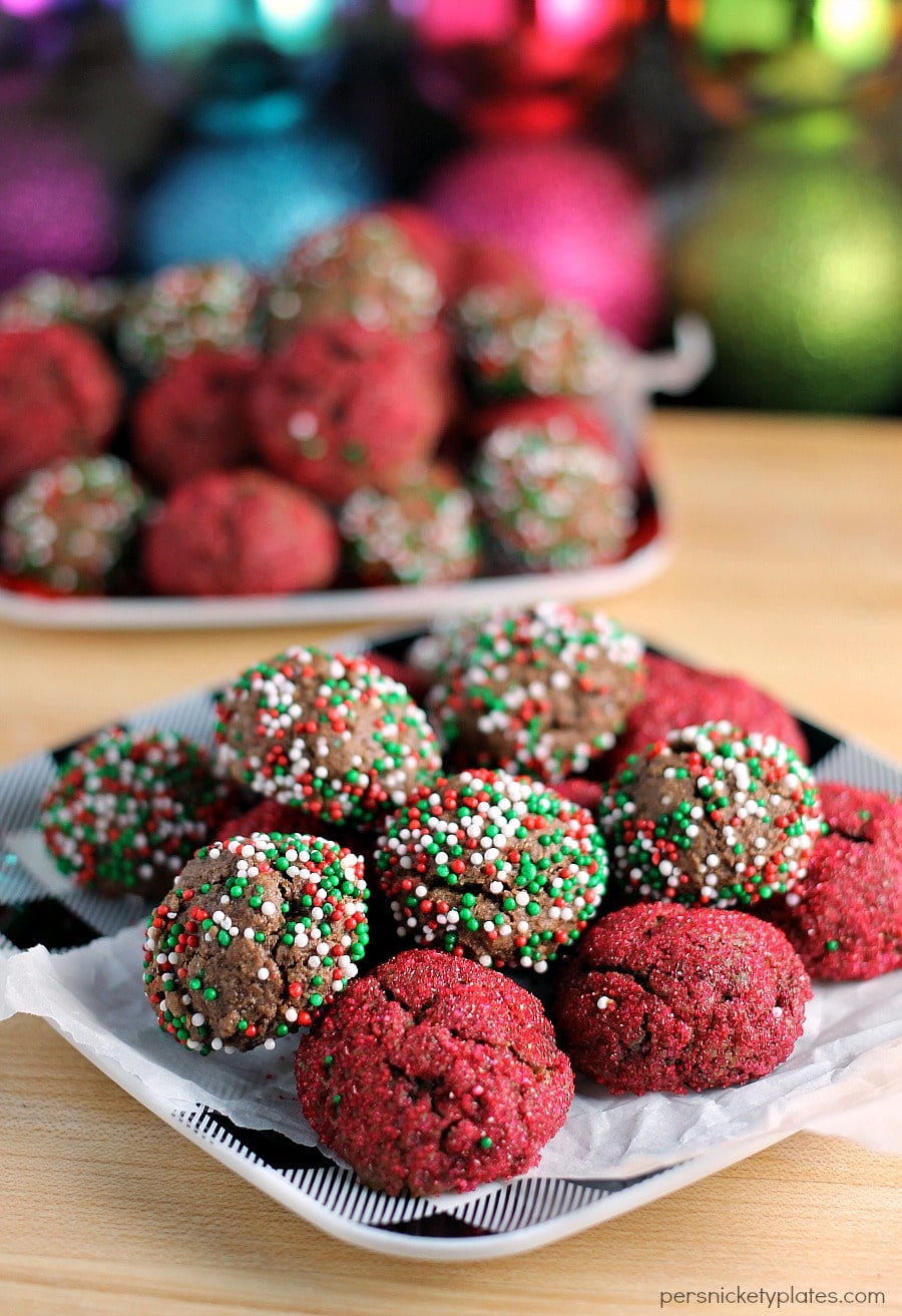 sprinkled chocolate fudge cookie bites on plates