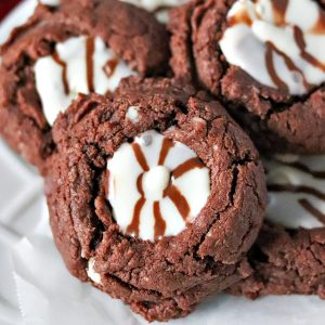 close up of fiesta fudge cookie