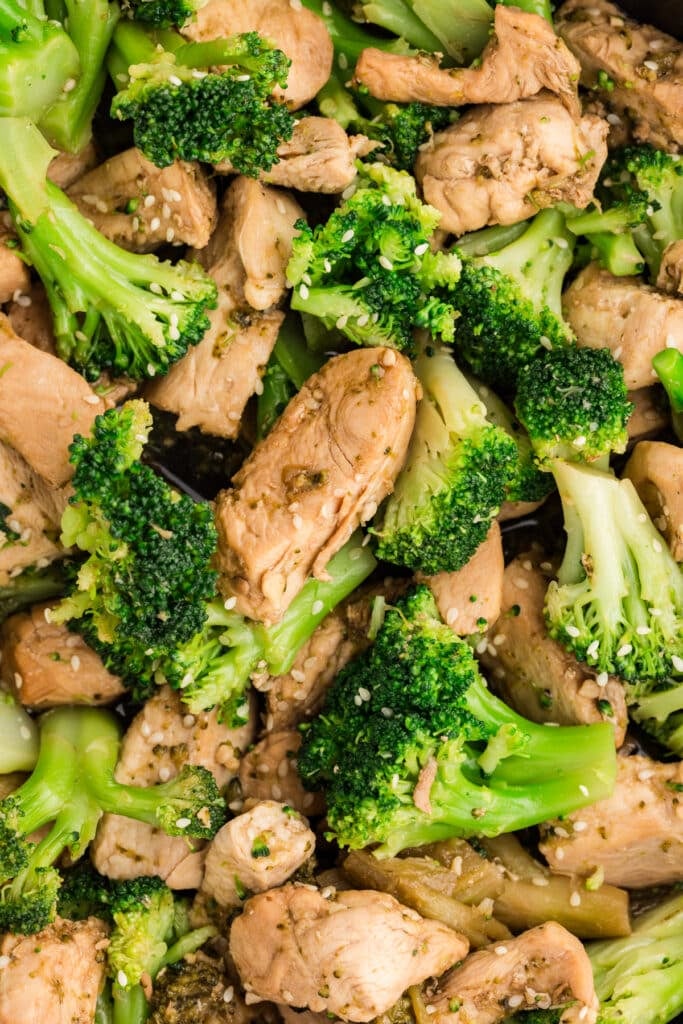 closeup of chicken and broccoli skillet.