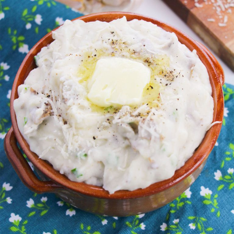 overhead shot of garlic mashed potatoes